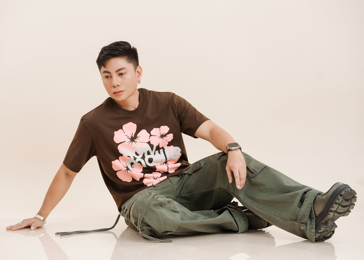 HOLY MOLLIE FLORAL SIGNATURE TEE