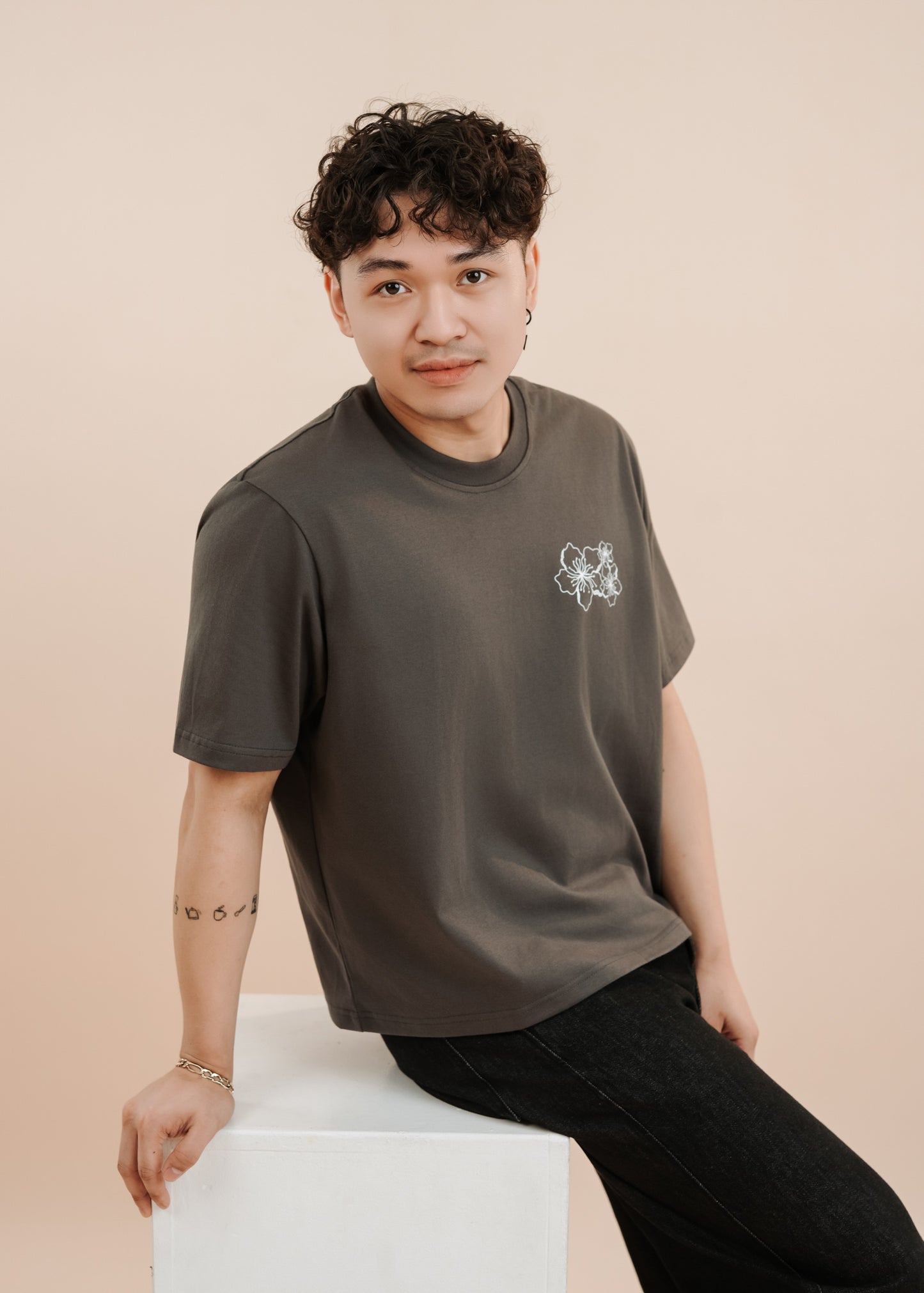 “ENJOY THE PROCESS OF BECOMING” TEE